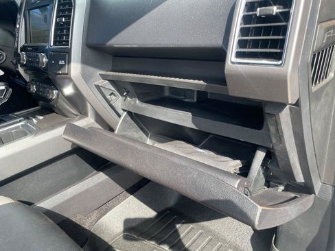 Used 2016 Ford F150 XLT w/ Equipment Group 302A Luxury RWD image 32