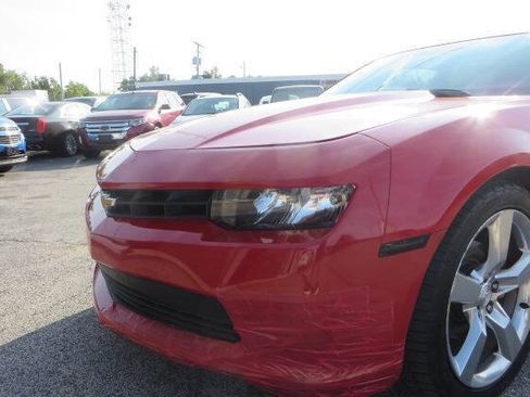Used 2015 Chevrolet Camaro LS RWD image 34
