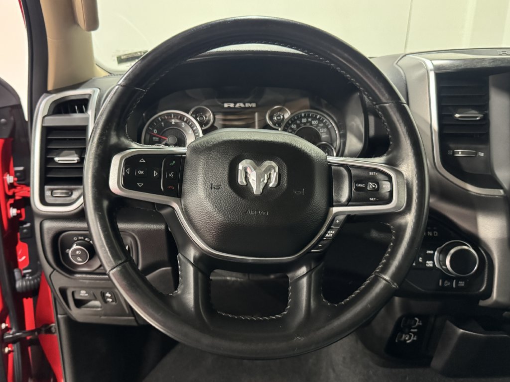 Used 2019 RAM 1500 Big Horn AWD/4WD image 4