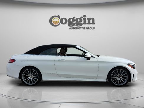 Used 2019 Mercedes-Benz C 300 C 300 image 14