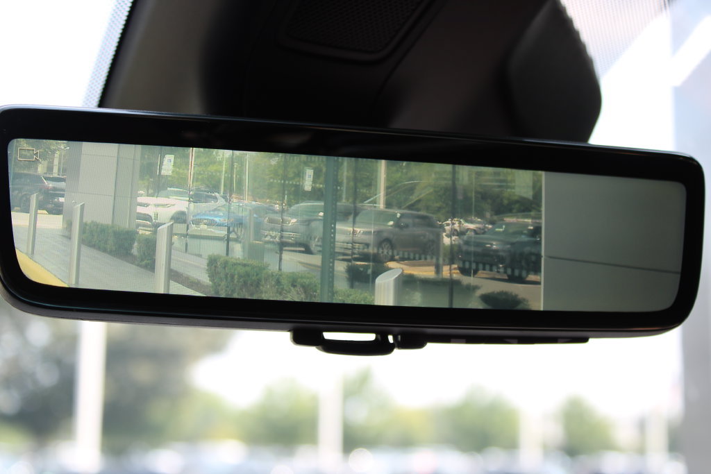 Used 2022 Jeep Grand Wagoneer Series III w/ Rear Seat Video Group 1 AWD/4WD image 12