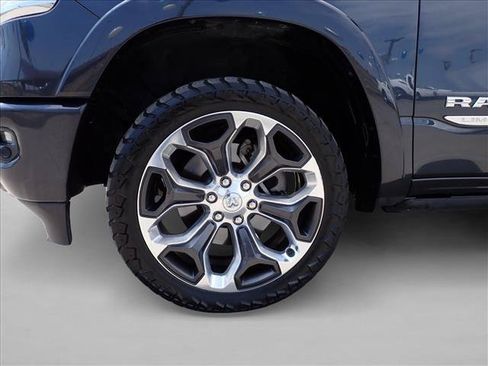 Used 2019 RAM 1500 Limited AWD/4WD image 7
