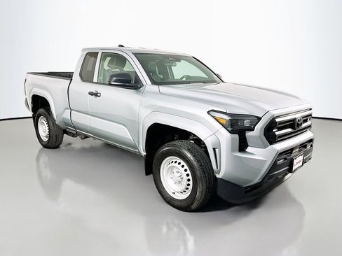 Used 2024 Toyota Tacoma SR w/ Towing Package image 4