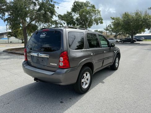 Used 2005 MAZDA Tribute s w/ Package 3 FWD image 5