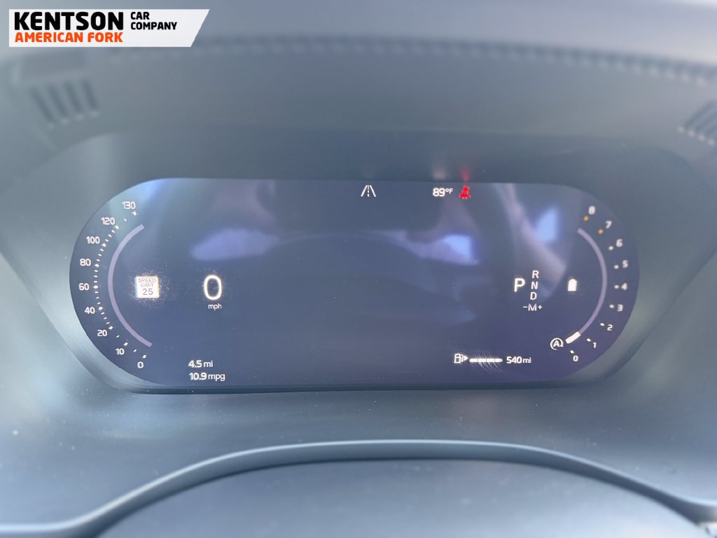 Used 2026 Volvo XC60 B5 Plus AWD/4WD image 13