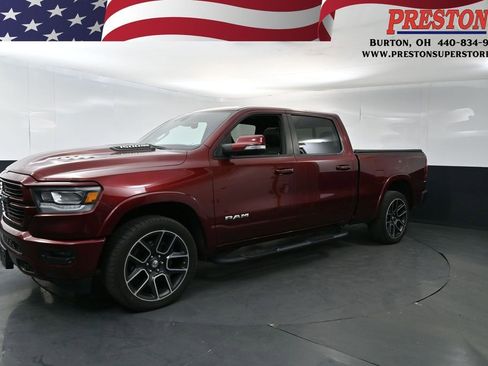 Used 2019 RAM 1500 Laramie AWD/4WD image 1