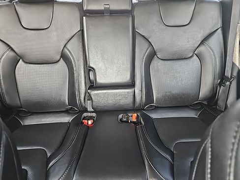 Certified 2023 Jeep Cherokee Altitude Lux image 33