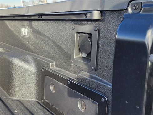 Used 2024 Toyota Tacoma Limited image 15