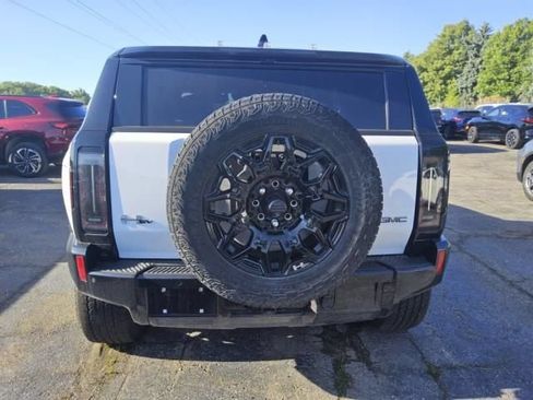 Used 2025 GMC Hummer EV 2X AWD/4WD image 4