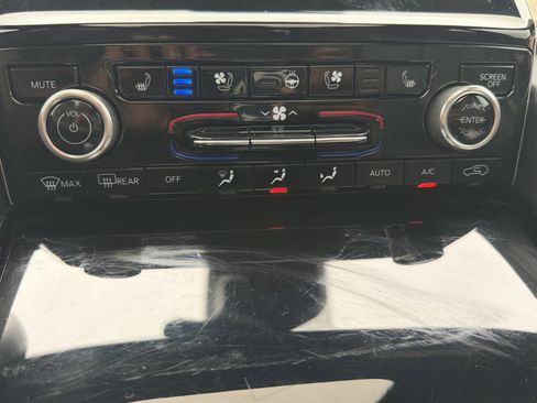 Used 2021 Jeep Grand Cherokee L Summit AWD/4WD image 23