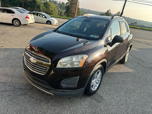 Used 2015 Chevrolet Trax LT w/ LPO, Cargo Package image 3