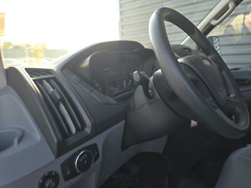 Certified 2017 Ford Transit 250 148 High Roof Extended image 11