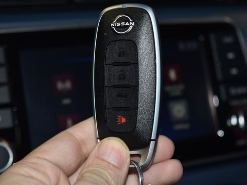 New 2025 Nissan Versa SV w/ Trunk Package image 14