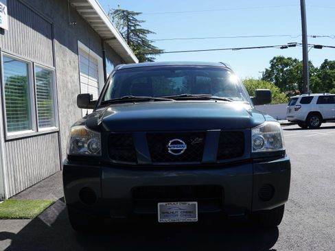 Used 2005 Nissan Titan XE image 6