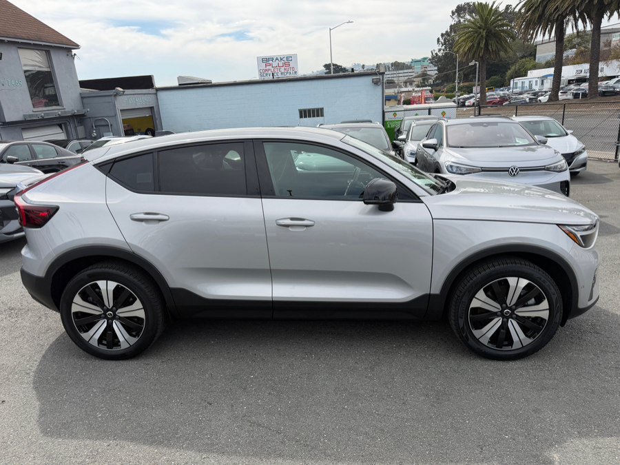 Used 2023 Volvo C40 P8 Recharge Plus w/ Protection Package Premier AWD/4WD image 4