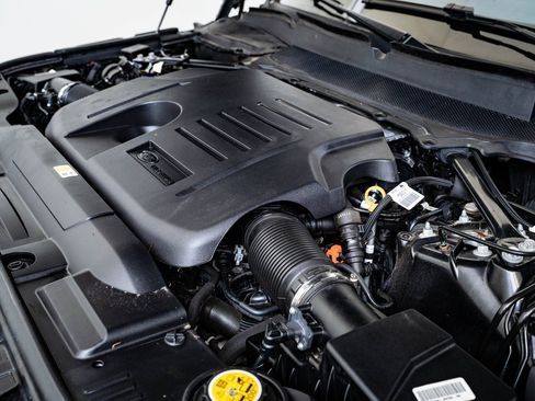 Used 2020 Land Rover Range Rover Sport HSE image 42