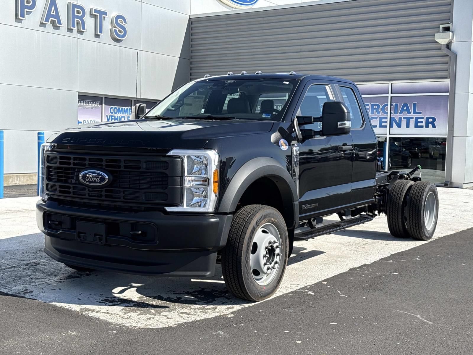 New 2026 Ford F550 4x4 SuperCab Super Duty image 7