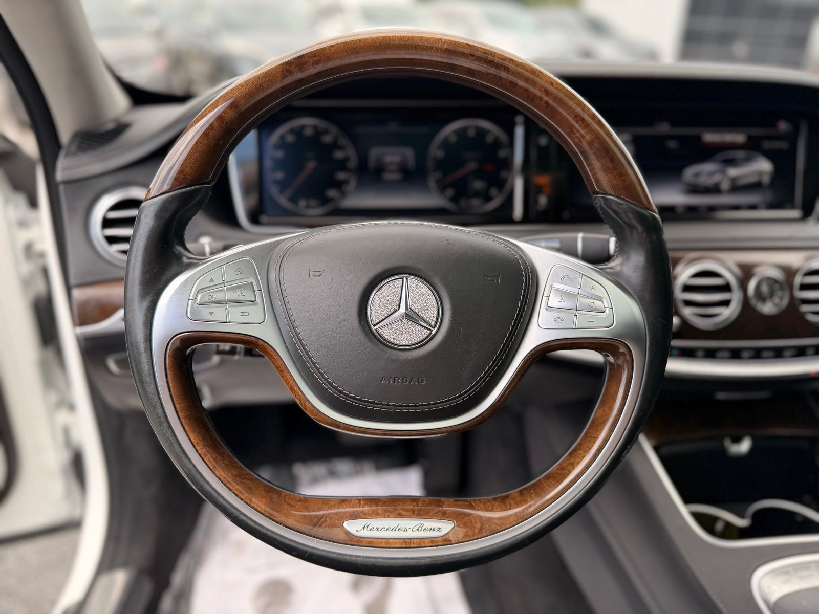 Used 2016 Mercedes-Benz Maybach S 600 image 17