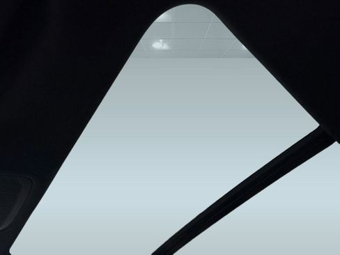 New 2025 Audi Q3 2.0T Premium image 14