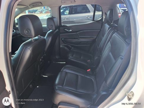 Used 2019 GMC Acadia SLT AWD/4WD image 11