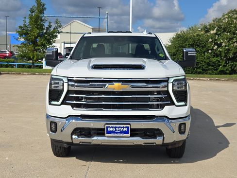 Used 2025 Chevrolet Silverado 3500 LTZ w/ LTZ Texas Edition AWD/4WD image 10