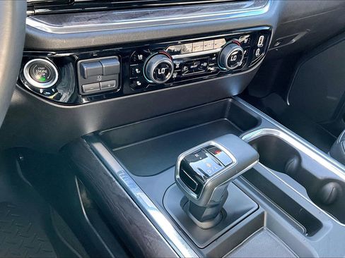 Certified 2023 Chevrolet Silverado 1500 LTZ image 26