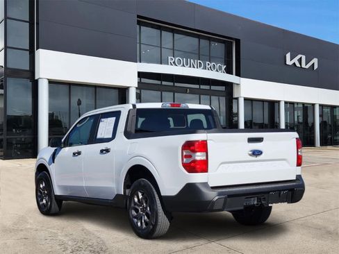 Used 2023 Ford Maverick XLT image 6