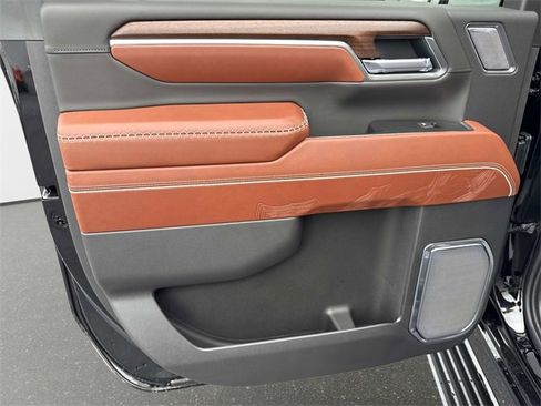 New 2026 GMC Sierra 2500 Denali Ultimate image 12