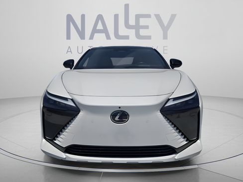 Used 2023 Lexus RZ 450e Premium w/ Technology Package AWD/4WD image 8