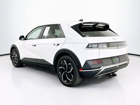 Used 2024 Hyundai Ioniq 5 SEL image 5