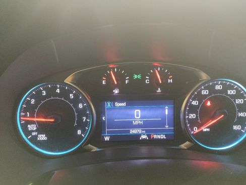 Used 2024 Chevrolet Equinox LT FWD image 23