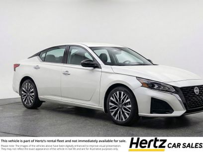 Used 2025 Nissan Altima 2.5 SV