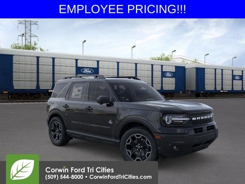 New 2026 Ford Bronco Sport Outer Banks AWD/4WD image 1