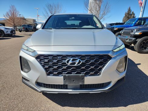 Used 2019 Hyundai Santa Fe SE image 5