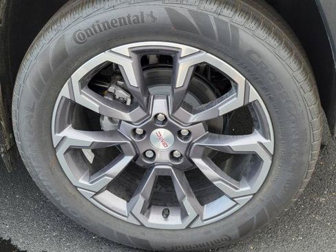 New 2026 GMC Terrain Elevation w/ Elevation Premium Package AWD/4WD image 5