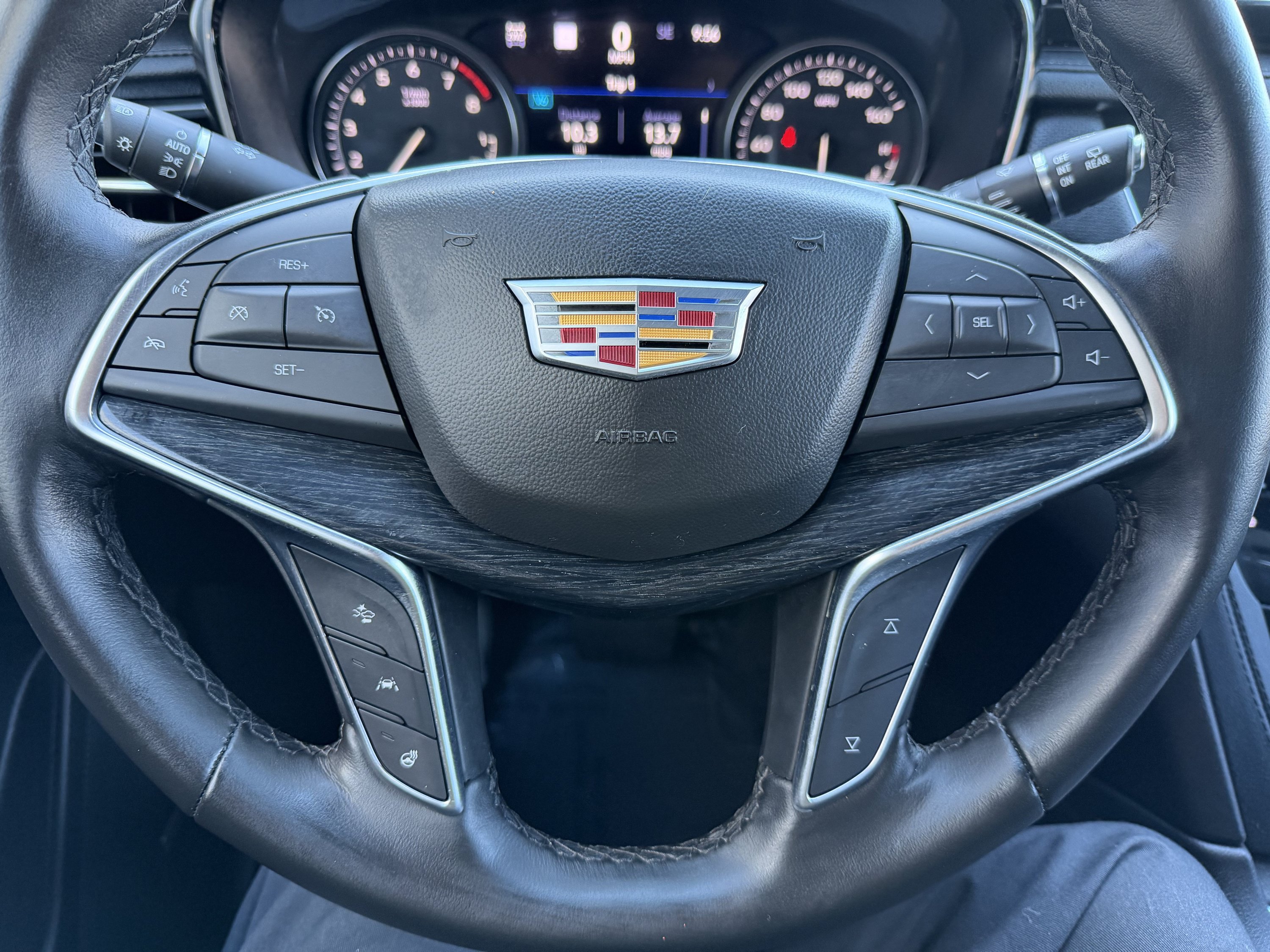 Used 2023 Cadillac XT5 Premium Luxury w/ Technology Package AWD/4WD image 13