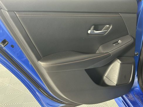 Certified 2025 Nissan Sentra SR w/ SR Premium Package FWD image 30