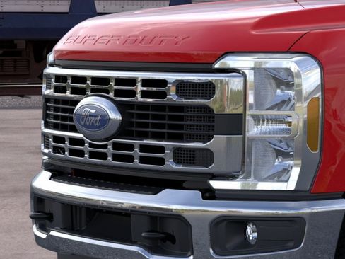 New 2026 Ford F250 XLT w/ FX4 Off-Road Package AWD/4WD image 35