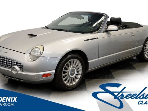 Used 2004 Ford Thunderbird image 1