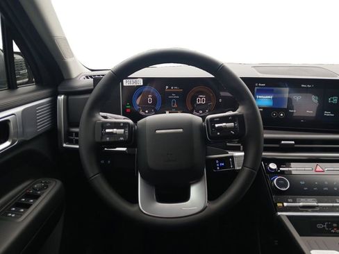 New 2026 Hyundai Santa Fe SE FWD image 12