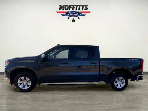 Used 2025 Chevrolet Silverado 1500 LT image 2