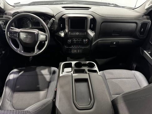 Used 2019 Chevrolet Silverado 1500 Custom Trail Boss w/ Custom Convenience Package AWD/4WD image 25