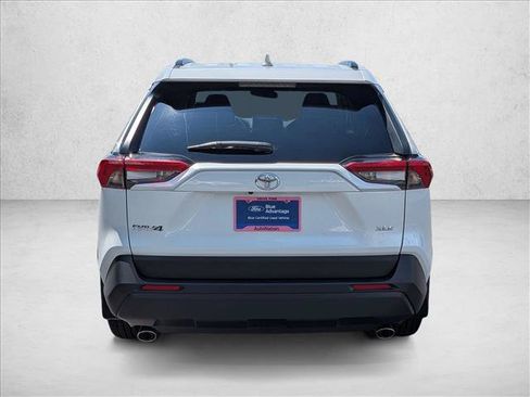 Used 2025 Toyota RAV4 XLE Premium w/ Weather Package FWD image 7