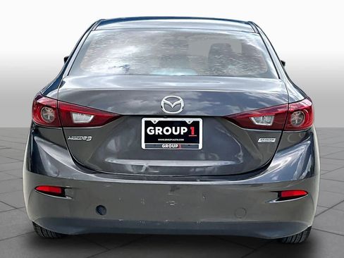 Used 2016 MAZDA MAZDA3 i Sport w/ Preferred Equipment Package FWD image 5