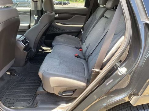 Used 2019 Hyundai Santa Fe SE FWD image 9