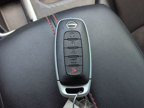 Used 2024 Nissan Sentra SR FWD image 27