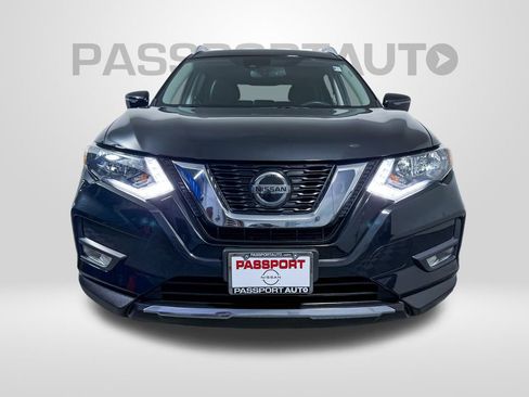 Used 2020 Nissan Rogue SL image 3