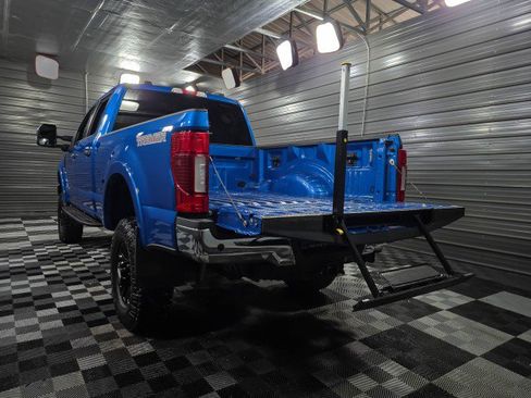 Used 2021 Ford F350 Lariat w/ Tremor Off-Road Package image 12