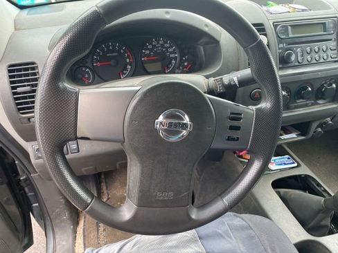 Used 2006 Nissan Frontier SE w/ (P01) Power Pkg image 12