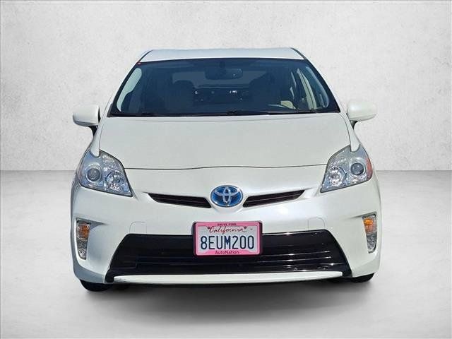 Used 2015 Toyota Prius Four FWD image 2